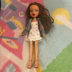 Bratz Funk out Yasmín